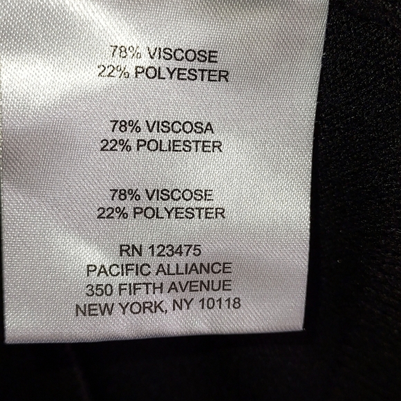 Ellen Tracy black sweater with cut out sleeves - Picture 3 of 5